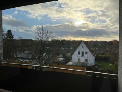 Helle 2,5-Zimmer-Wohnung mit Balkon und EBK in Osnabrück-Wüste, von Privat
