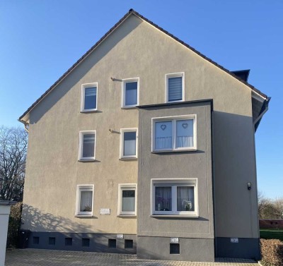 Geräumige Familienwohnung mit Blick ins Grüne vom Balkon