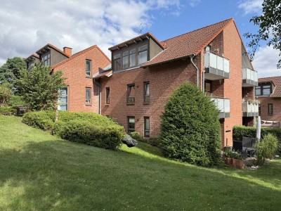 Behagliche  2-Zimmer- Wohnung mit Balkon in schöner Lage von Bad Malente