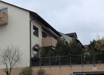Gepflegte 3,5-Raum-Wohnung mit Balkon in Freiberg am Neckar