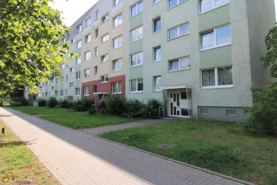 Freundliche 3-Zimmer mit Balkon sucht neue Bewohner.