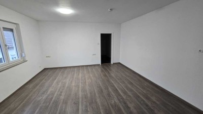 Helle 4,5-Zimmer Wohnung mit Balkon in Lauffen am Neckar