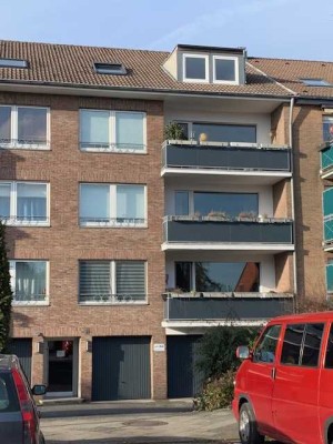 Stilvolle 3-Raum-Wohnung mit Balkon in Meerbusch