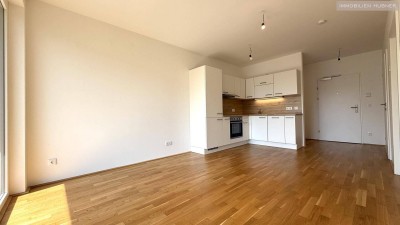 Günstige Neubauwohnung mit MEGA-BALKON (11,61m²) nahe Akademiepark
