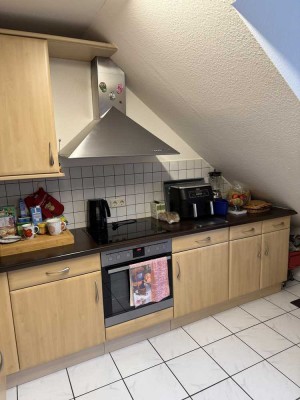 Schöne und gepflegte 4-Zimmer-Maisonette-Wohnung mit gehobener Innenausstattung mit EBK in Wachtberg