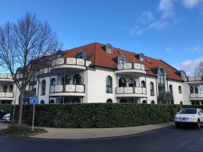 Schöne, helle 2-Zimmer-Wohnung mit Terrasse und Garten