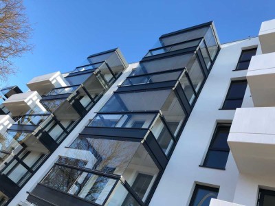 Zentrale 2-Zimmer-Neubau-Wohnung mit Balkon in Eidelstedt