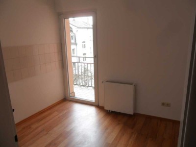 Schöne 2-Zi-Wohnung mit kleinem Balkon zum Hof in Johannis