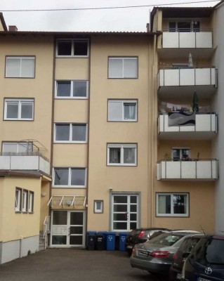 2 helle 3-Zimmer-Wohnungen mit Balkon und Einbauküche in Schwäbisch Gmünd