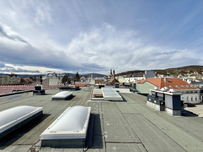 LUXURIÖSES Penthouse - Lift - ca. 181m² NFL - 4 Zimmer - 2 Terrassen - Top Ausblick - Zentrale Lage - Garage