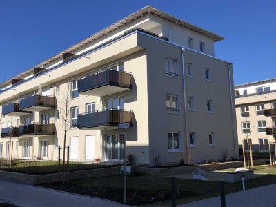 Helle 4-Zimmer-Wohnung mit Balkon im 1.OG in Unterhaching nahe dem Landschaftspark