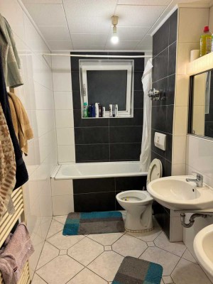 Helle 5,5-Zimmer Erdgeschosswohnung mit Terrasse in Pattonville/Remseck am Neckar