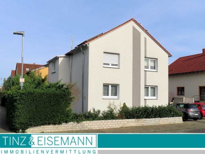 Großzügiges Zweifamilienhaus mit 4 Stellplätzen in Waghäusel – Kirrlach