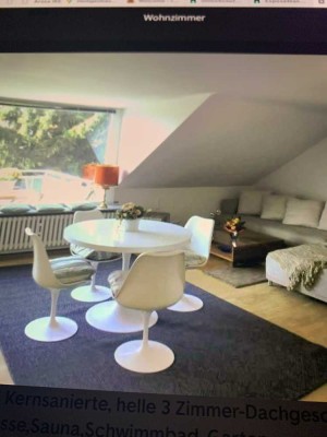 3-Zimmer Dachgeschosswohnung mit Balkon in Düsseldorf Lörick