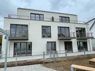 3 Zimmer Wohnung mit großer Terrasse, KFW 40