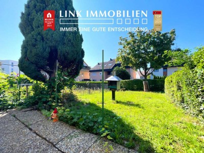 Familientraum mit XXL-Garten, ausgebautem Dachgeschoss, Hobbyraum und Garage in Denkendorf ***