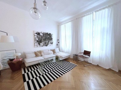 Linz/Stadt: Gemütliche ca. 66m2 Altbau-Mietwohnung (2 Zi.) im Herzen von Linz in der Kapuzinerstraße (Nähe Promenade)