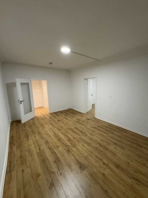 Helle 2-Zimmer-Wohnung im 2. OG in Zwenkau