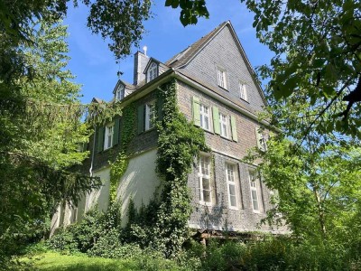 Traumhaftes Anwesen - Alte Schule in Reich