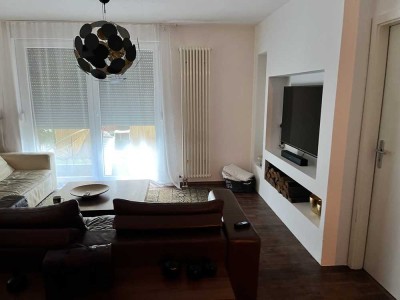 Modernisierte 4-Zimmer-Wohnung mit Einbauküche in Eschborn