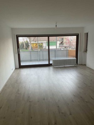 Die helle renovierte 2-Zimmer-Wohnung mit Balkon in Lörrach
