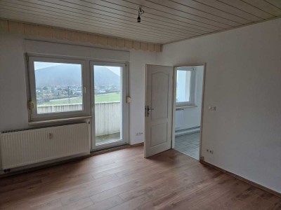 Gemütliche 1-RW mit Balkon und Stellplatz in Teutschenthal zu vermieten!