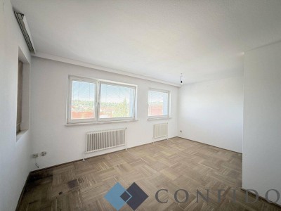 Wohnen nach Wunsch – sanierungsbedürftige 3-Zimmer-Wohnung mit Loggia und Stellplatz