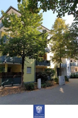 Aufgepasst - Individueller Schnitt, ruhige grüne Umgebung und hofseitiger Balkon!