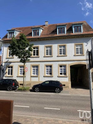 **Frisch renovierte 4-Zimmer-Wohnung in Eggenstein-Leopoldshafen mit mediterranem Innenhofblick**