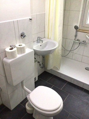 2-Zimmer-Wohnung im Erdgeschoss mit Terrasse