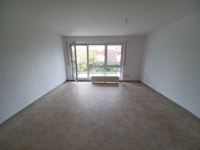 4-Zimmer-Wohnung mit Balkon