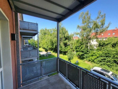 Renovierte 3-Raum-Wohnung mit Balkon und Tageslichtbad