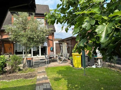 4-Raum-Doppelhaushälfte für Familien mit geh. Innenausstattung und EBK