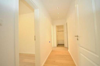 Haidhausen - ruhige Lage, modernisiert, Süd-Balkon!