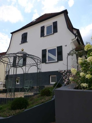 Schöne kernsanierte 4-Raum-Maisonette-Wohnung in Filderstadt