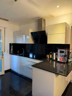 Geräumiges 6-Zimmer-Haus mit Garage in Trebur