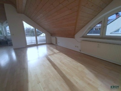 Sonnige 3 Zimmer Dachgeschoßwohnung Maxglan mit Terrasse und TG Platz