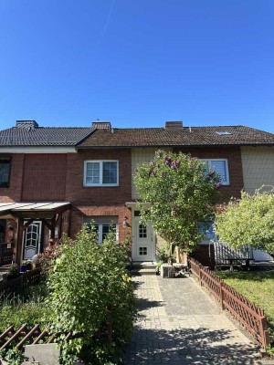 Günstiges, vollständig renoviertes 3-Zimmer-Reihenhaus mit EBK in Itzehoe