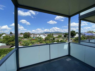 großzügige 3 Zimmer-Wohnung mit Balkon und Einbauküche - ab sofort