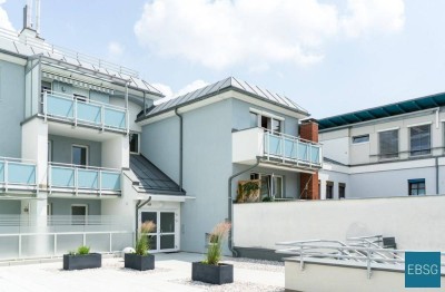 4-Zimmerwohnung im 1.OG mit Loggia