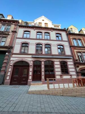 Schicke 4-Zimmerwohnung in charmanter Lage zur Miete