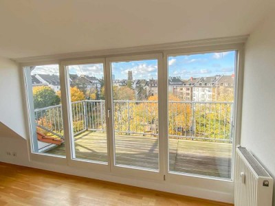 Elegante Maisonettewohnung mit Panoramablick in denkmalgeschütztem Gebäude