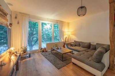 Wohnen an der Holtenauer Str.: 1. OG, helle, moderne 2-Zimmer, Aufzug und 2 Pkw-Stellplätze!