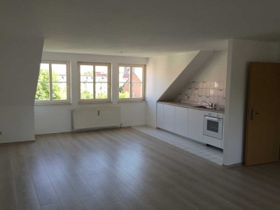 Attraktive Dachgeschosswohnung mit Wannenbad in der Altstadt von Halberstadt