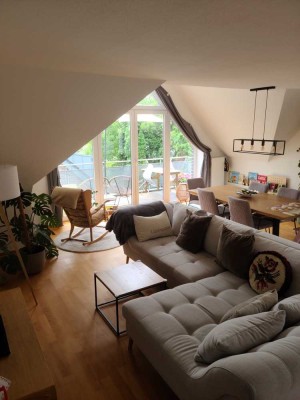 Geschmackvolle 5-Zimmer-Dachgeschosswohnung mit gehobener Innenausstattung mit Balkon in Münster