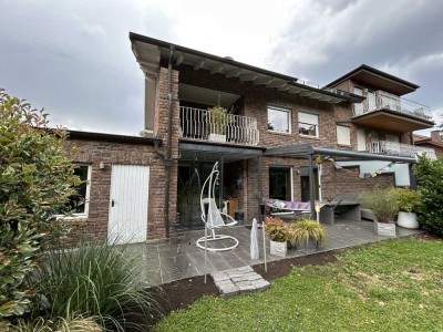 Traumhaus für Ihre Familie 312 m² Wfl, Doppelgarage, 517 m² Grundstück, Nähe 52353 Düren