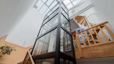 repräsentative 5 Zimmer Altbauwohnung (Kapitalanlage)