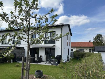 Moderne Doppelhaushälfte mit hochwertiger Ausstattung, Garten und ruhiger Lage in Andechs-Machtlfing
