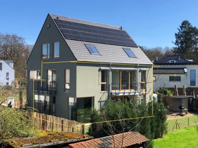 "Haus in Haus"  in Refrath mit privatem Garten und 2 Stellplätzen