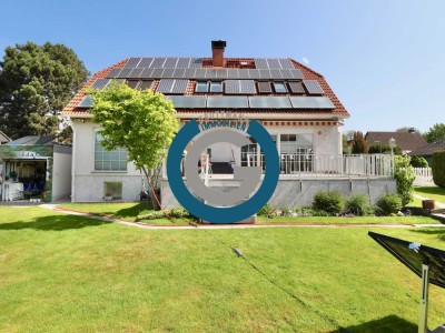 ARCHITEKTEN-VILLA MIT SOLAR, KAMIN & SAUNA - ca. 320 m² WOHN-/NUTZFLÄCHE - TEILBAR IN 2 EINHEITEN
